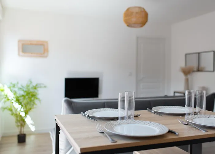 T2 Avec Parking Gratuit - Proximité Gare Appartement *