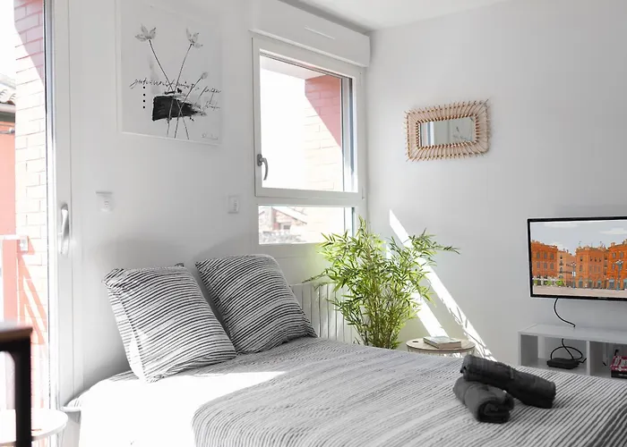 Appartement T2 Avec Parking Gratuit - Proximité Gare *